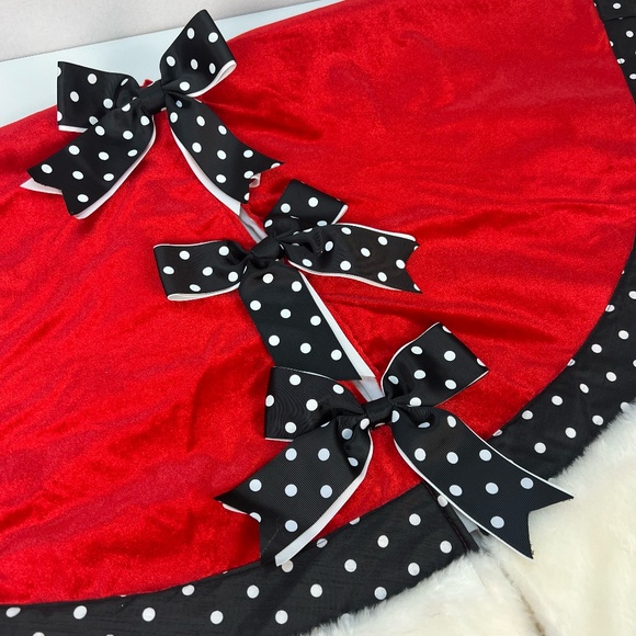 Christmas Tree Skirt Large 46" Red Velvet Black Polka Dot Bows Holiday Whimsical - Picture 5 of 12
